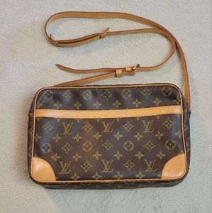 Louis Vuitton Trocadero 30